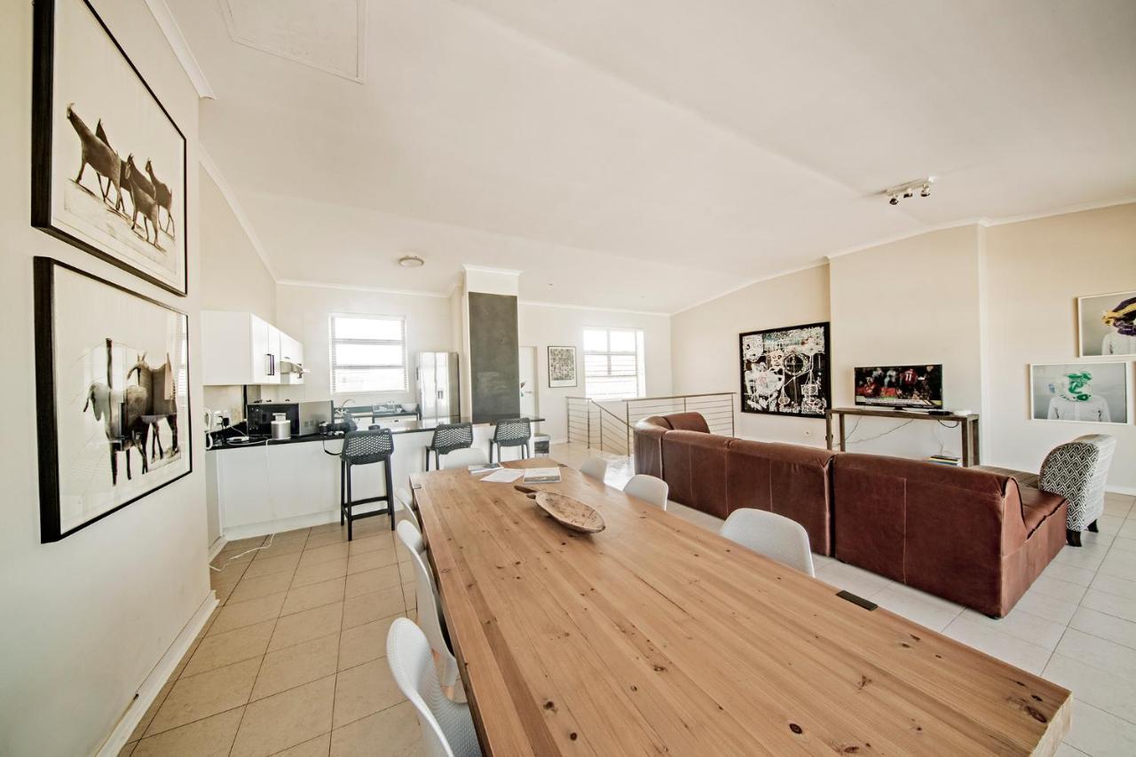 Surferscorner Self Catering Apartments مويزنبرغ المظهر الخارجي الصورة