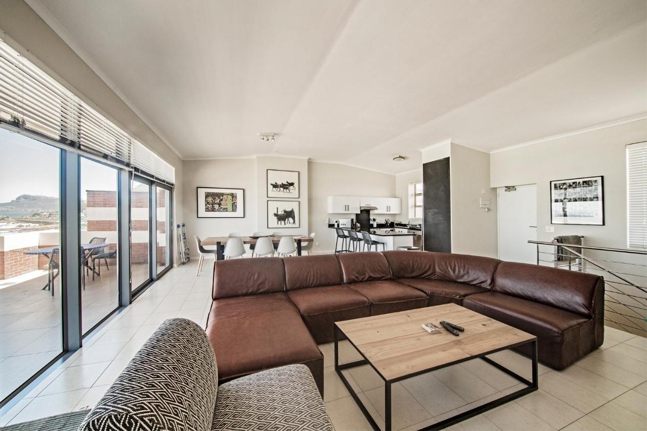 Surferscorner Self Catering Apartments مويزنبرغ المظهر الخارجي الصورة