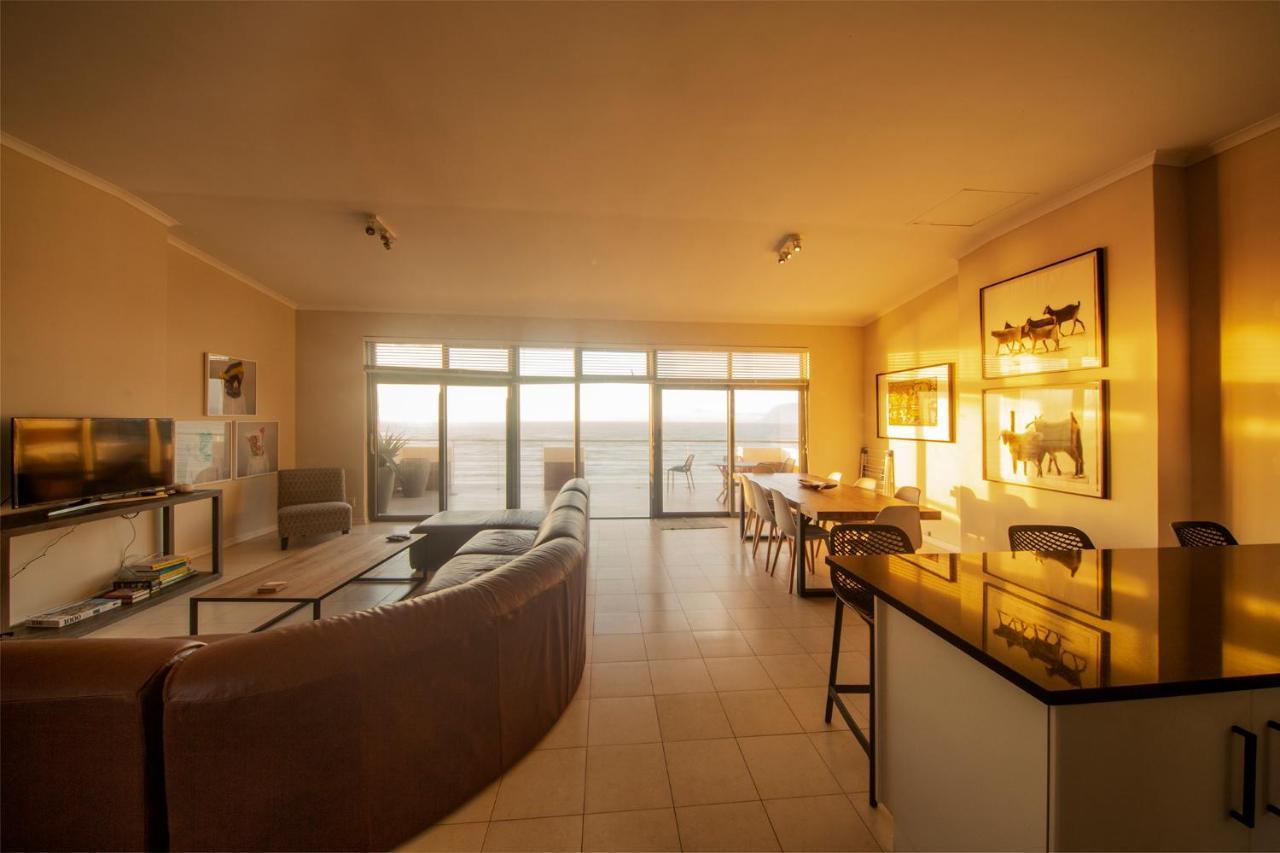 Surferscorner Self Catering Apartments مويزنبرغ المظهر الخارجي الصورة